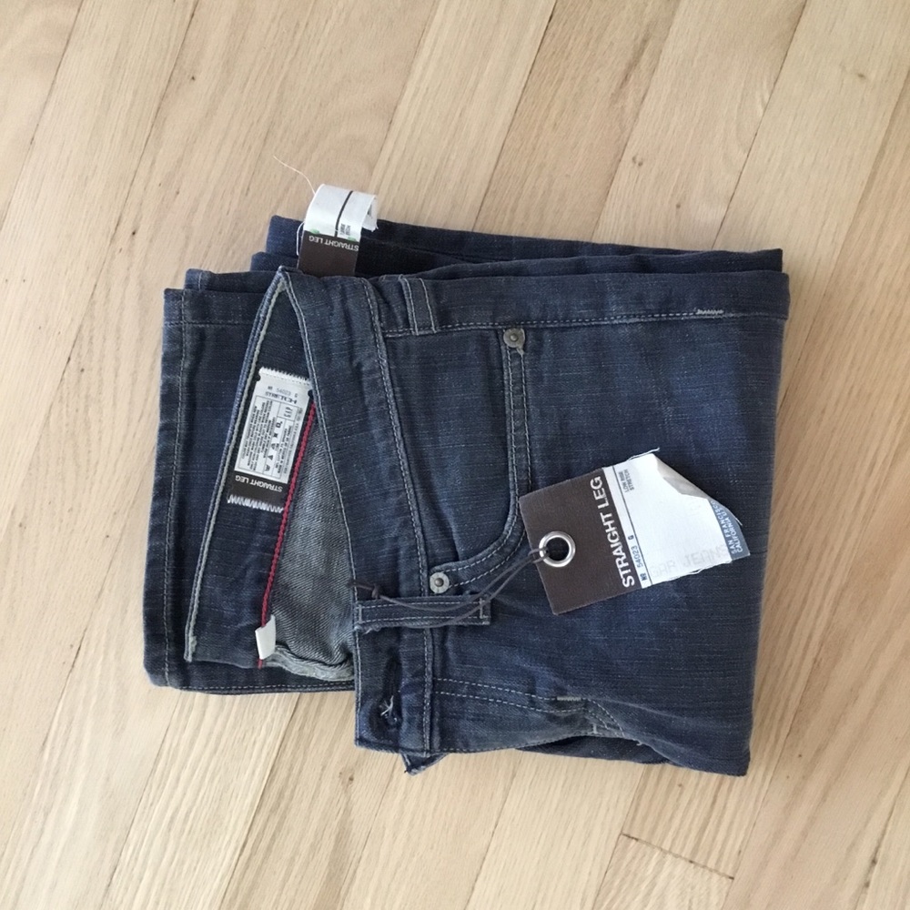 GAP Straight Leg Jeans